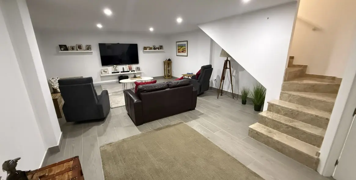 Sale of townhouse in Churriana 5