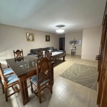 Sale of middle floor apartment in Estepona