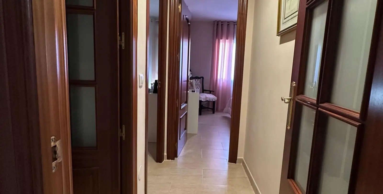 Sale of middle floor apartment in Estepona 14