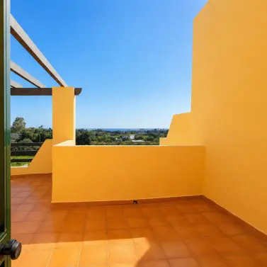 Venta de ático dúplex en Selwo