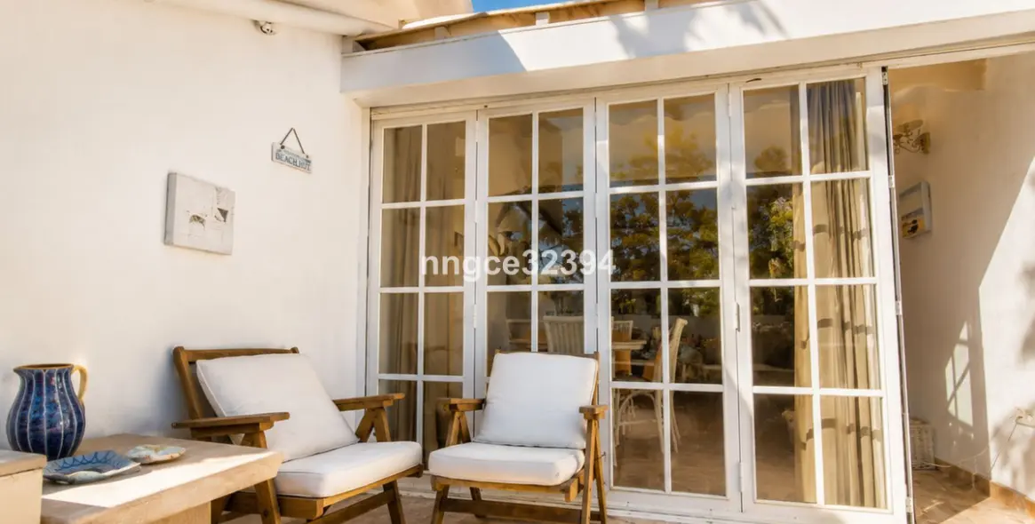 Sale of townhouse in Nueva Andalucía 10