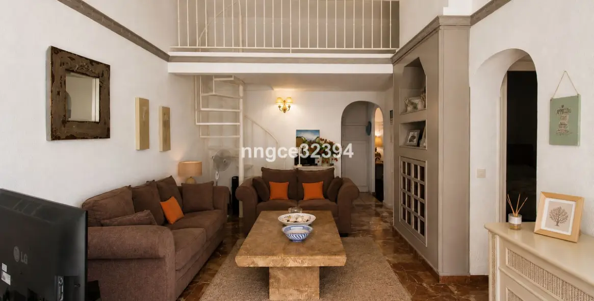 Sale of townhouse in Nueva Andalucía 16