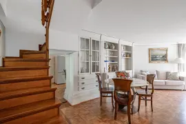 Image 4 thumb
