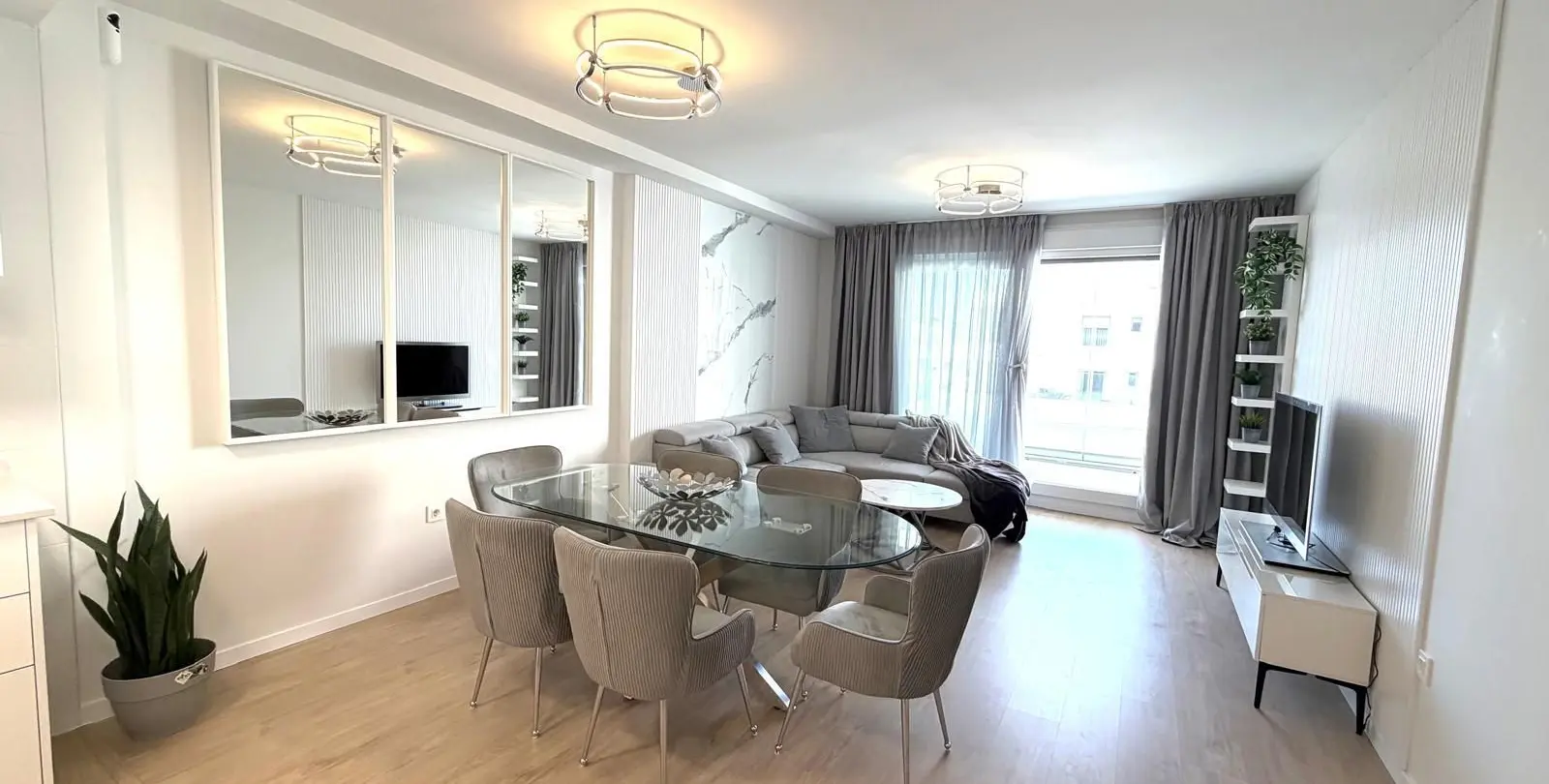 Sale of middle floor apartment in Nueva Andalucía 3