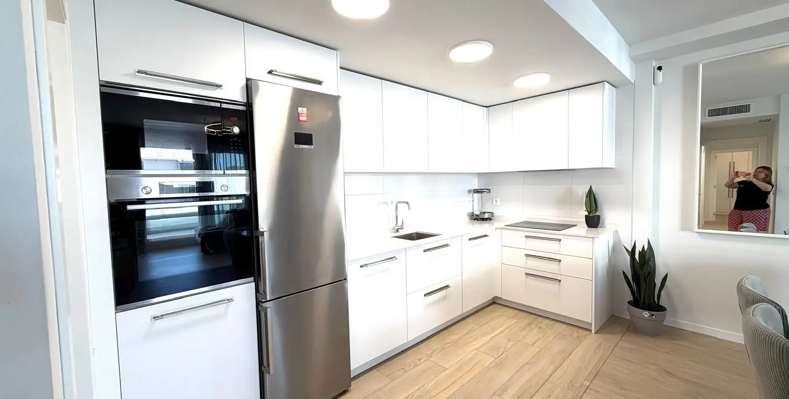 Sale of middle floor apartment in Nueva Andalucía 4