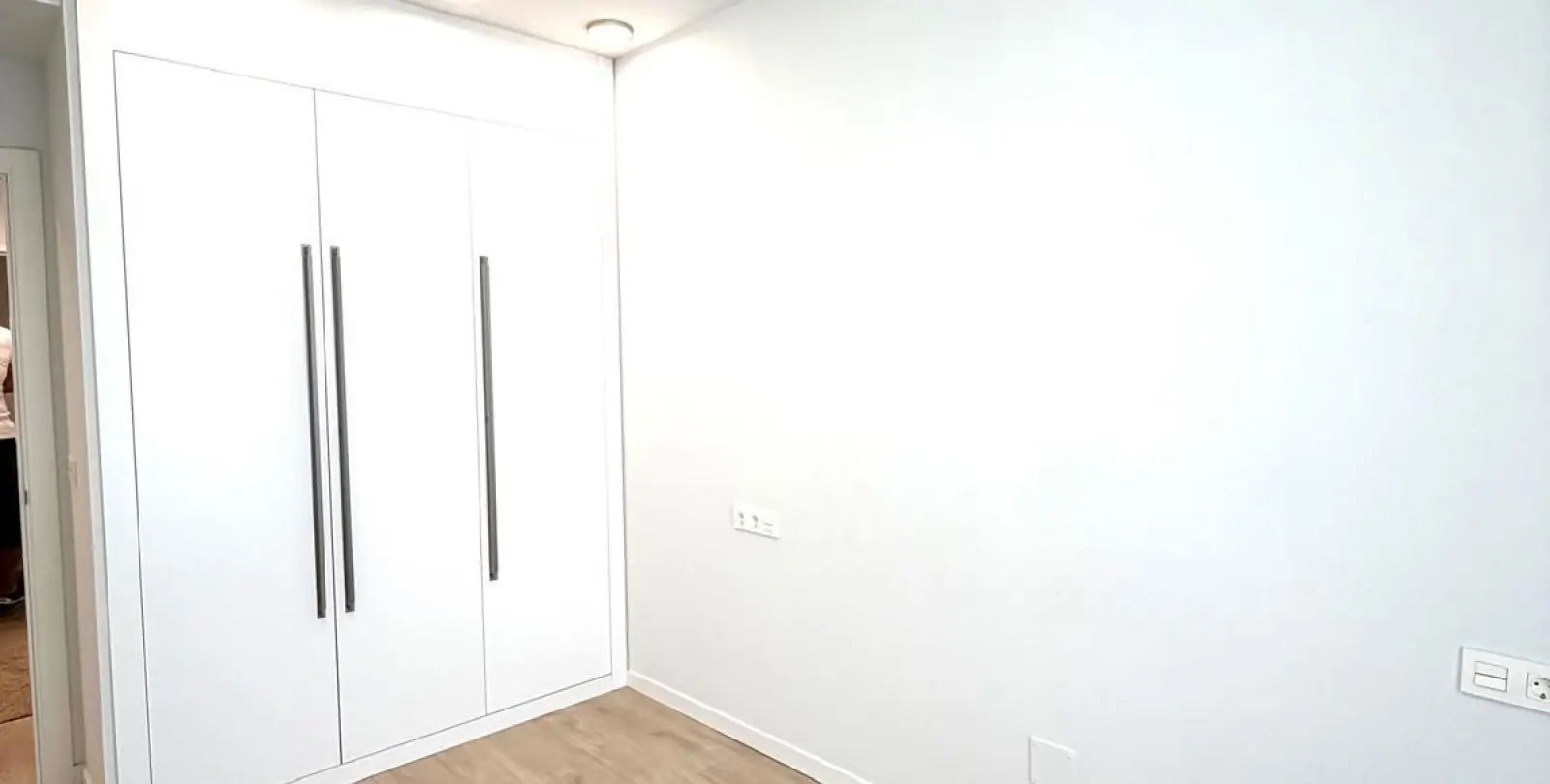 Sale of middle floor apartment in Nueva Andalucía 7