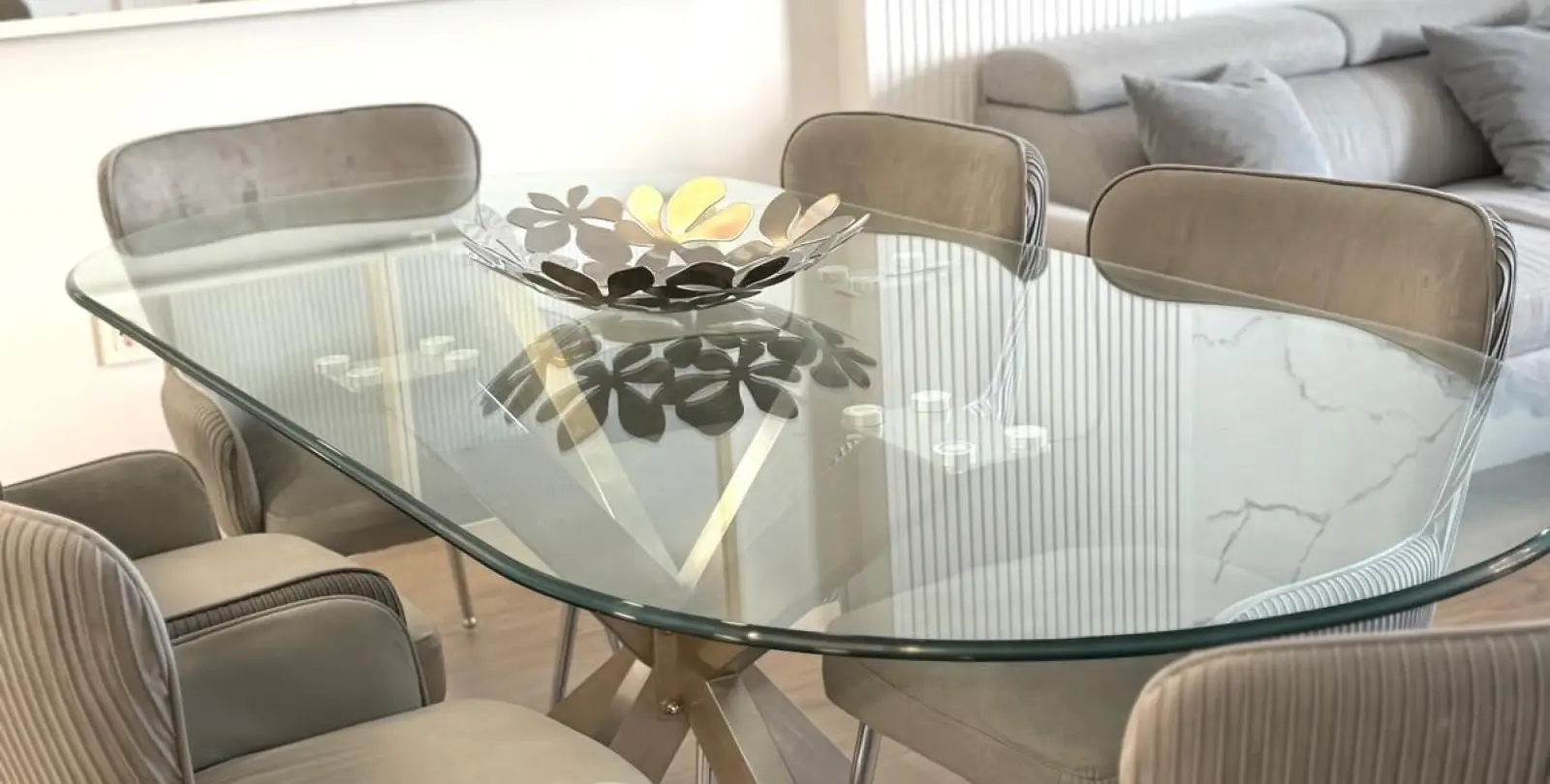 Sale of middle floor apartment in Nueva Andalucía 14