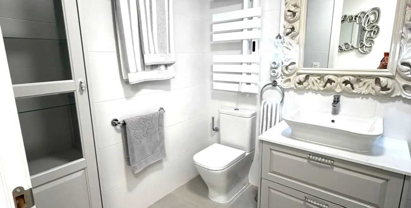Sale of middle floor apartment in Nueva Andalucía 29