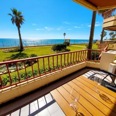 Sale of ground floor apartment in Riviera del Sol