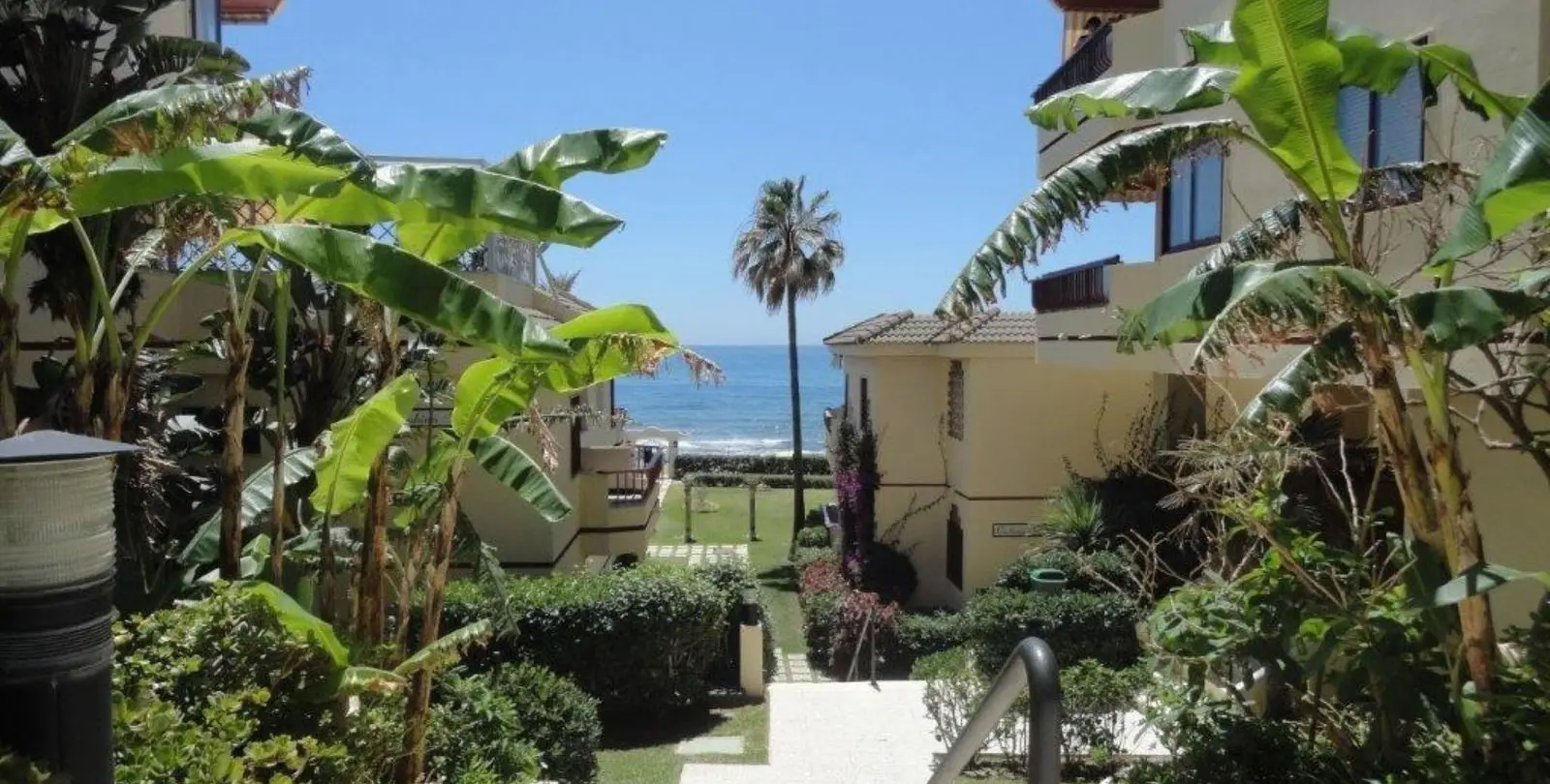 Venta de apartamento en planta baja en Riviera del Sol 22