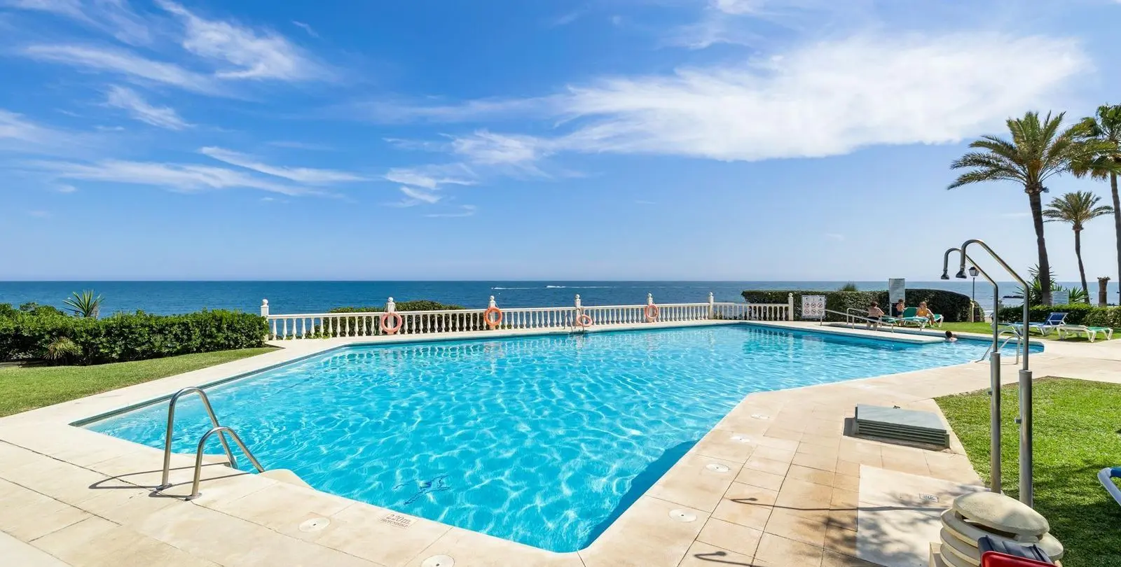 Venta de apartamento en planta baja en Riviera del Sol 24