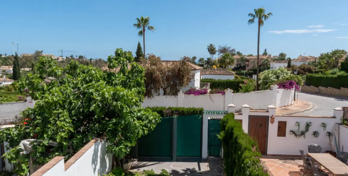 Продажа таунхауса в Nueva Andalucía 34