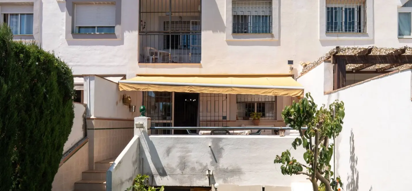 Sale of townhouse in Nueva Andalucía 1