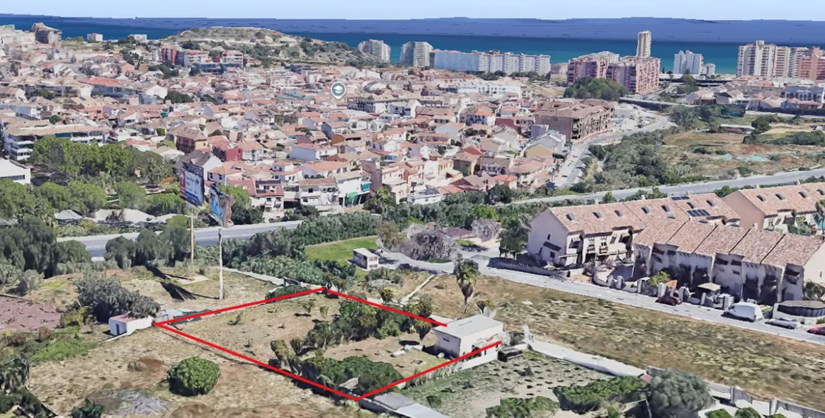 Продажа  жилого участка в Mijas 1