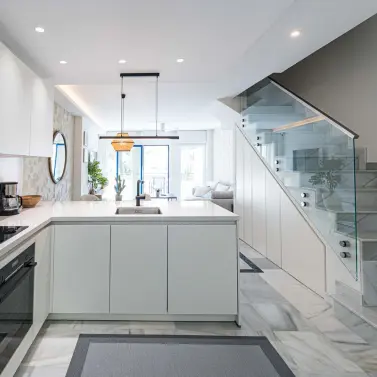 Sale of duplex in Marbella