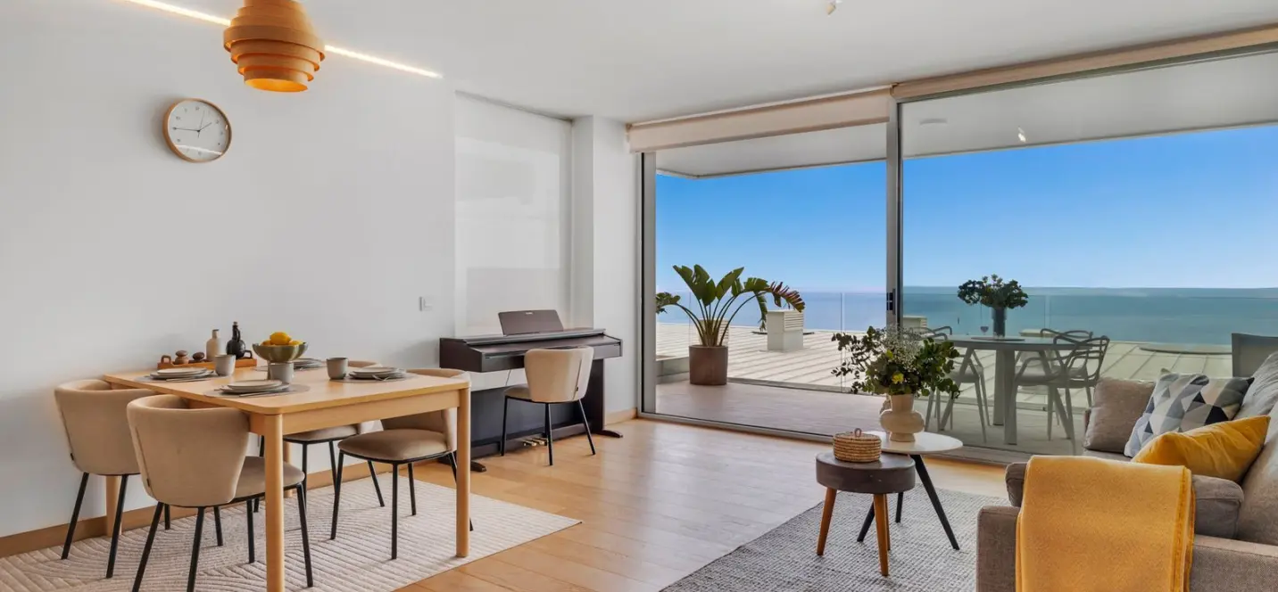 Продажа апартаментов на среднем этаже в Fuengirola 0
