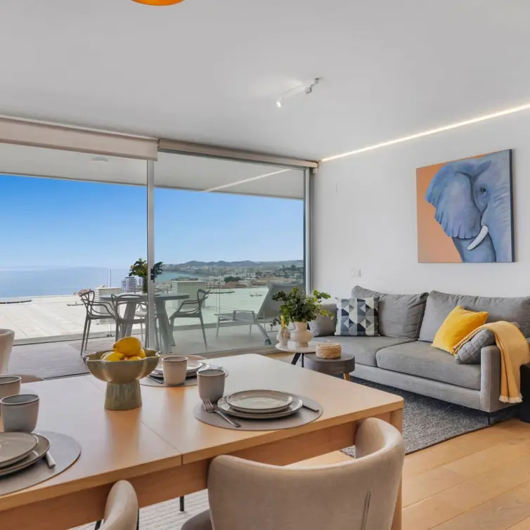 Продажа апартаментов на среднем этаже в Fuengirola
