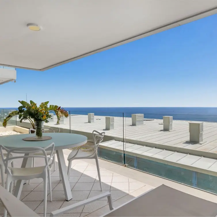 Продажа апартаментов на среднем этаже в Fuengirola