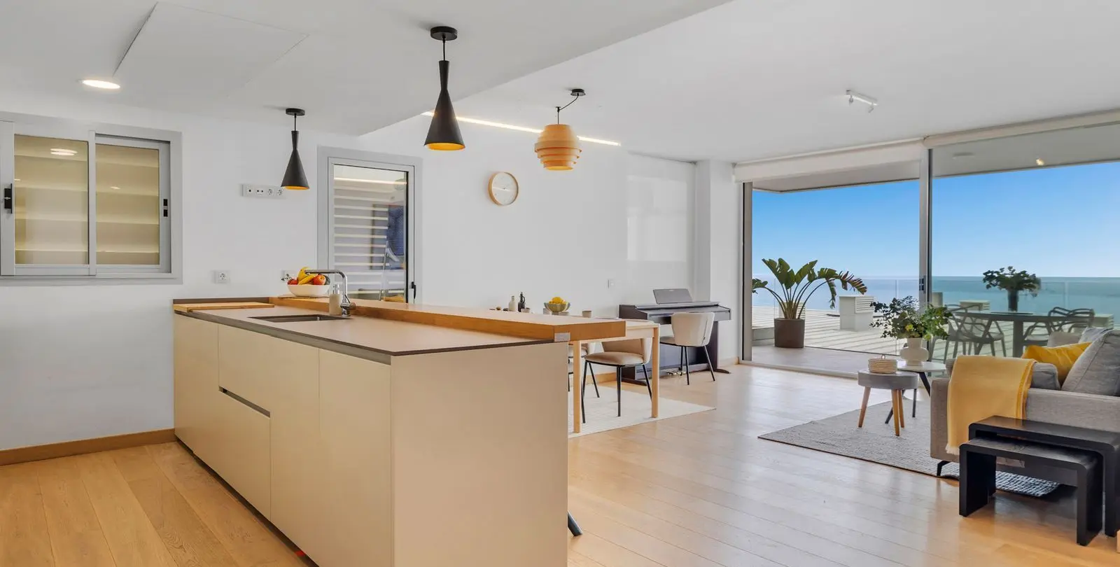 Продажа апартаментов на среднем этаже в Fuengirola 16