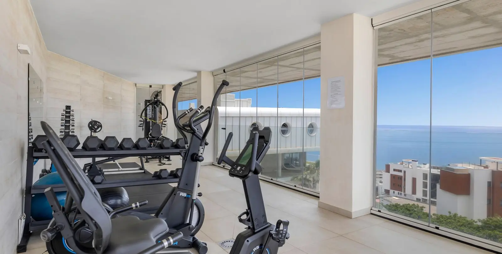 Продажа апартаментов на среднем этаже в Fuengirola 45