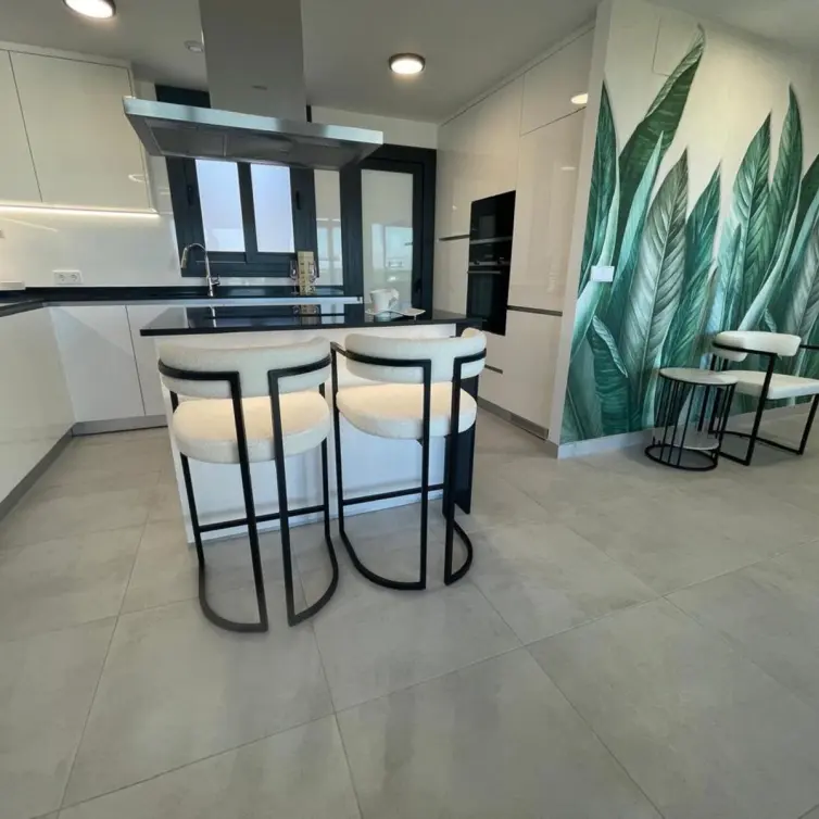 Venta de apartamento en planta media en Atalaya