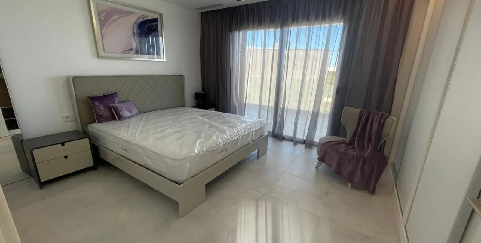 Sale of middle floor apartment in Atalaya 3