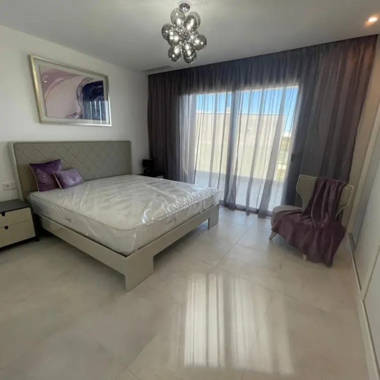 Venta de apartamento en planta media en Atalaya