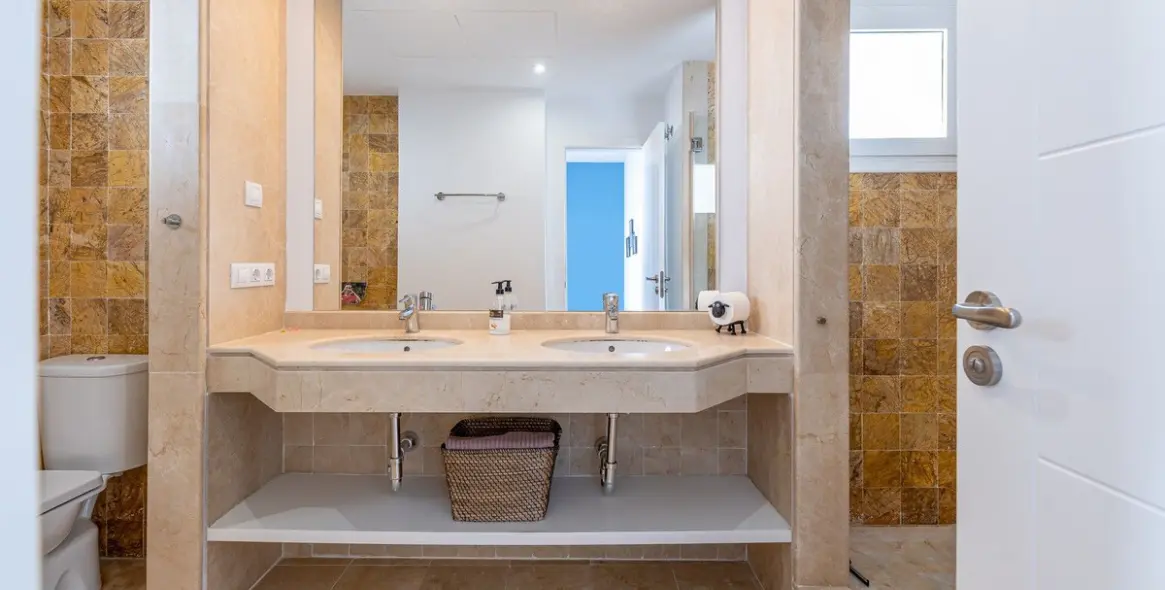 Venta de villa independiente en Torremuelle 27