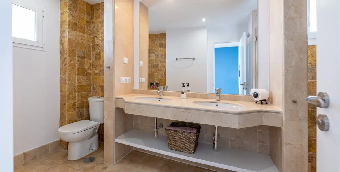 Venta de villa independiente en Torremuelle 28