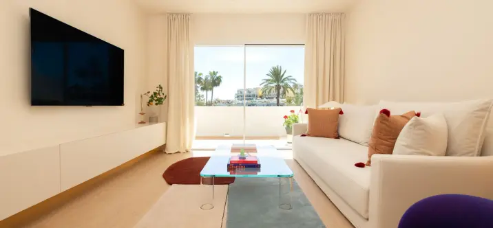 Sale of penthouse duplex in Nueva Andalucía 1