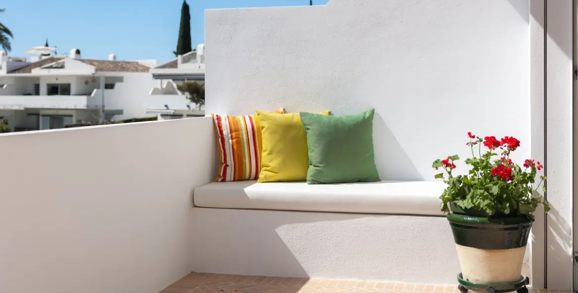 Sale of penthouse duplex in Nueva Andalucía 10