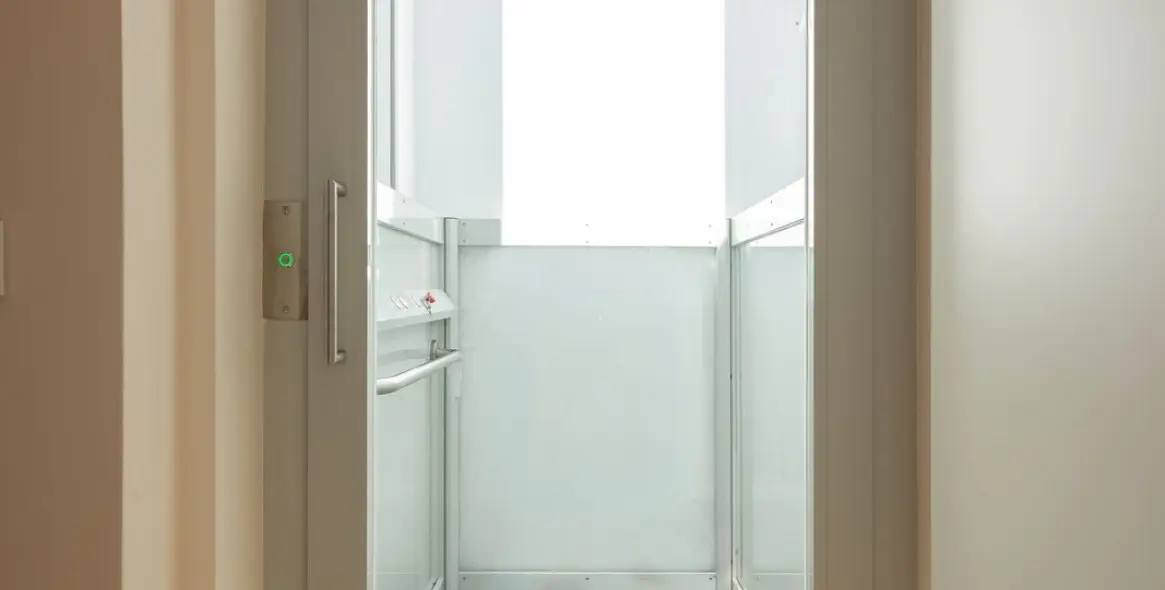 Sale of penthouse duplex in Nueva Andalucía 27