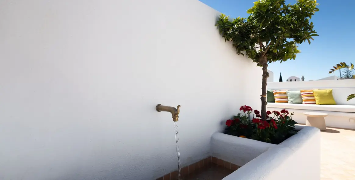Sale of penthouse duplex in Nueva Andalucía 29