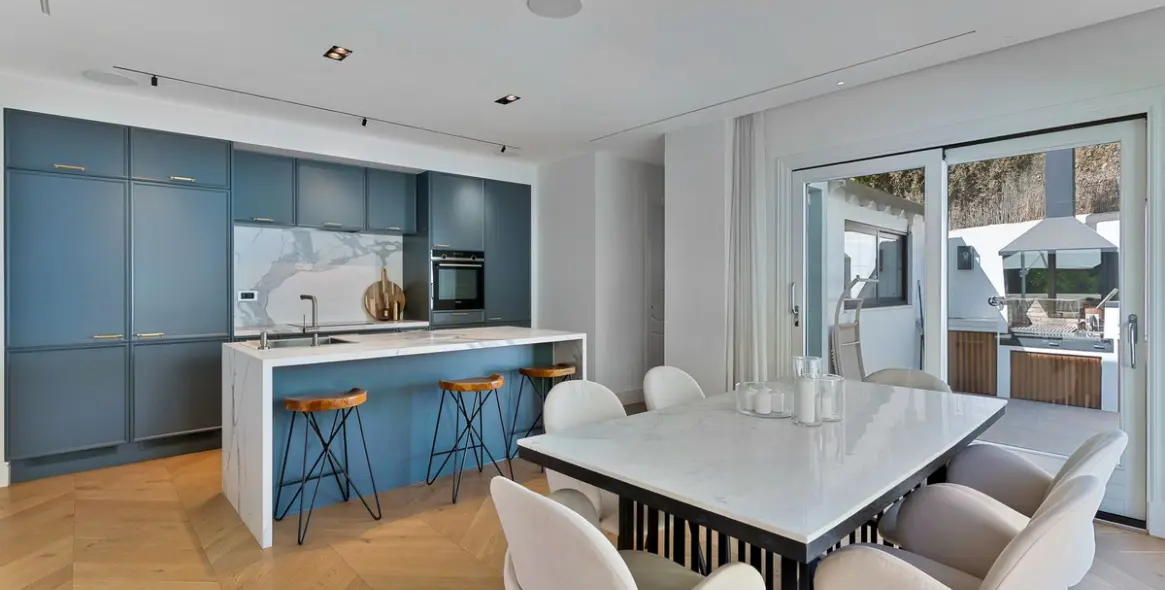 Sale of semi-detached house in Marbella 6