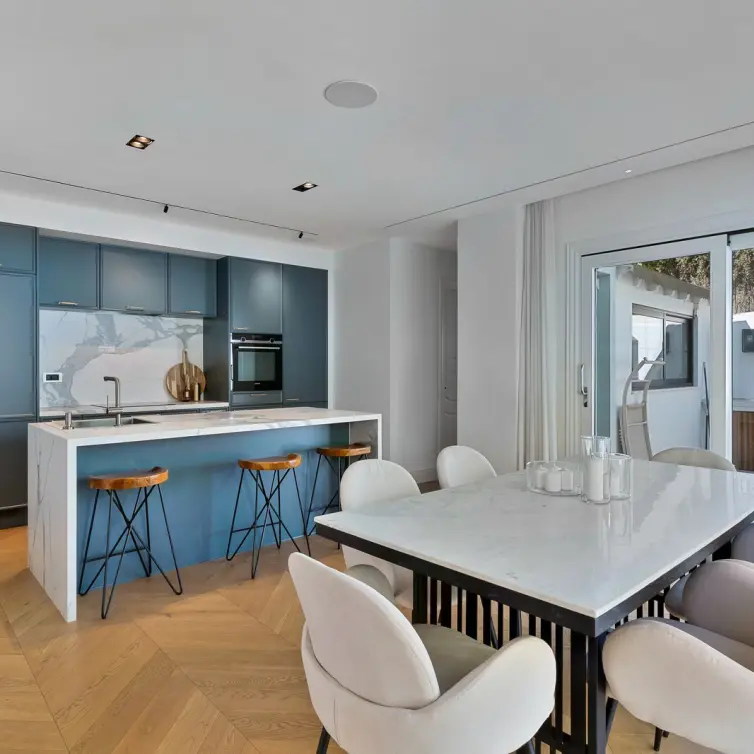 Venta de casa pareada en Marbella