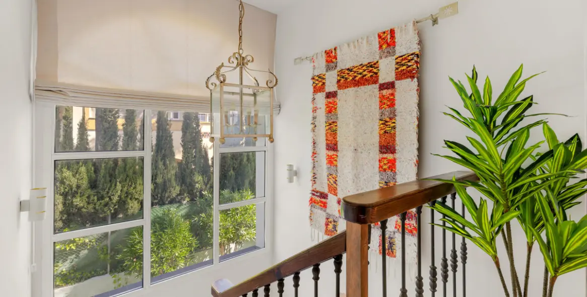 Sale of detached villa in Estepona 21