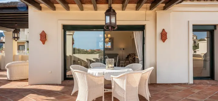 Sale of penthouse duplex in Benahavís 3