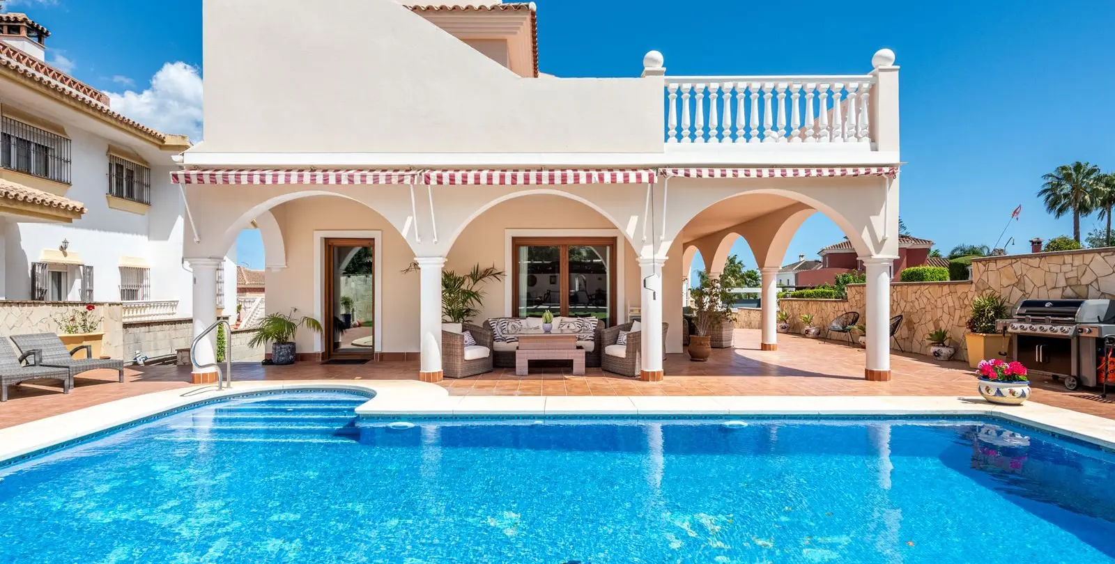 Venta de villa independiente en Sierrezuela 4