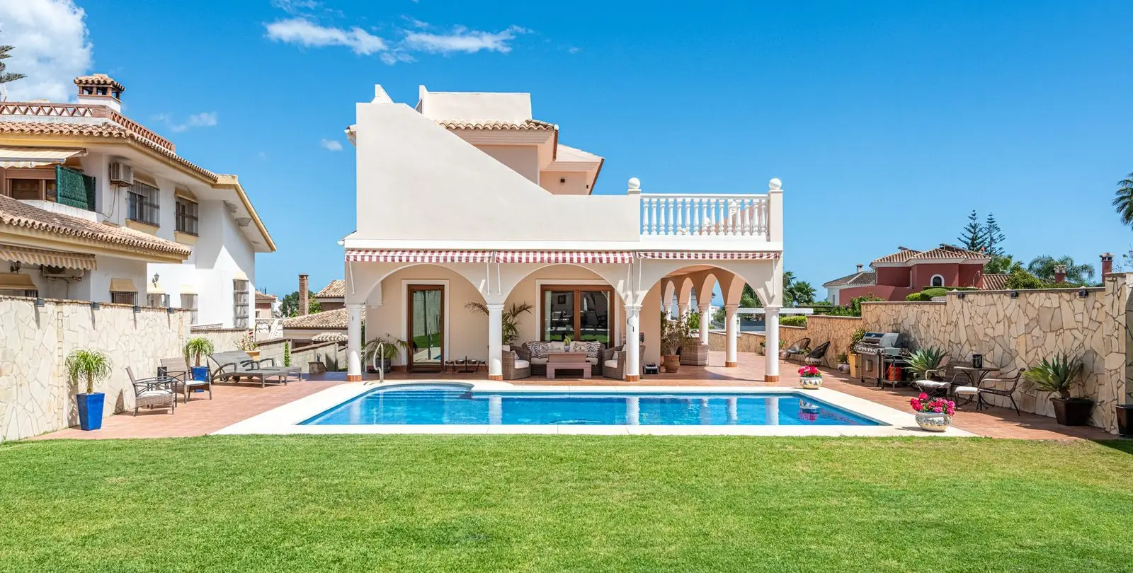 Venta de villa independiente en Sierrezuela 21