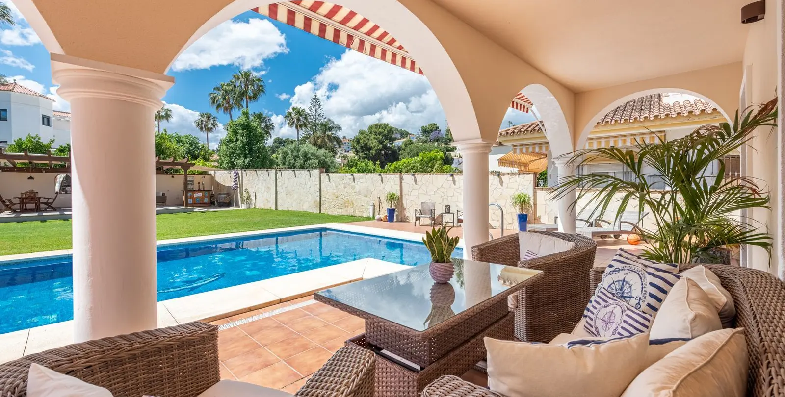 Venta de villa independiente en Sierrezuela 29