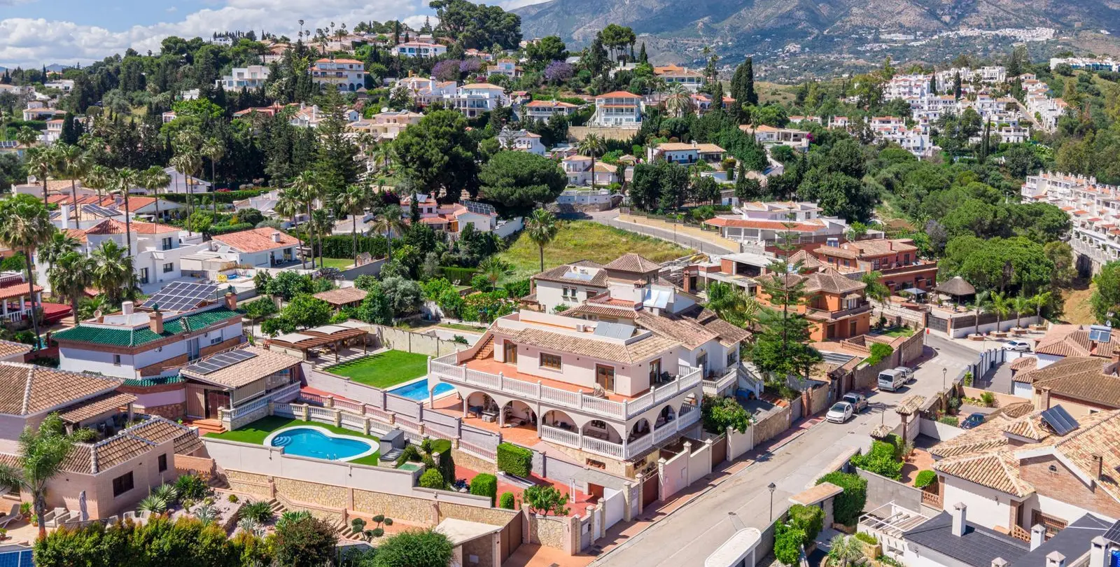 Venta de villa independiente en Sierrezuela 33