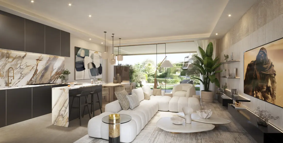 Продажа дома на две семьи в Elviria 2