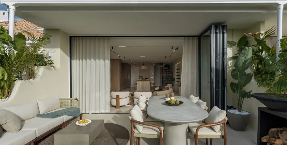 Sale of townhouse in Nueva Andalucía 3