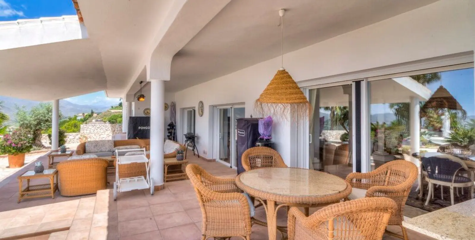 Sale of detached villa in Valtocado 23
