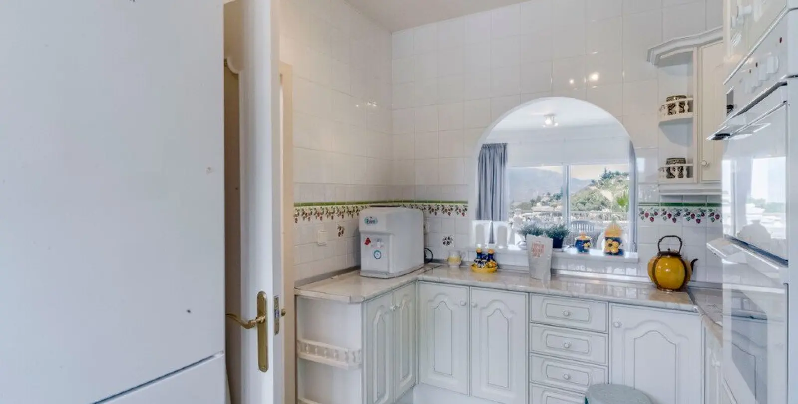 Sale of detached villa in Valtocado 44