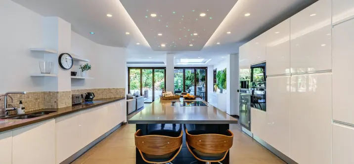 Sale of detached villa in El Rosario 4