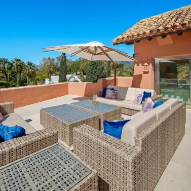Sale of penthouse duplex in Marbella