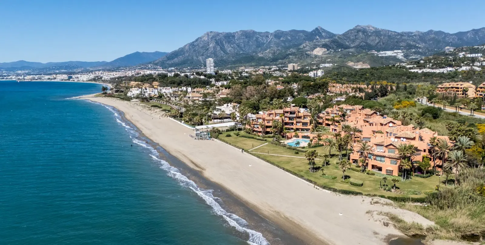 Venta de ático dúplex en Marbella 1
