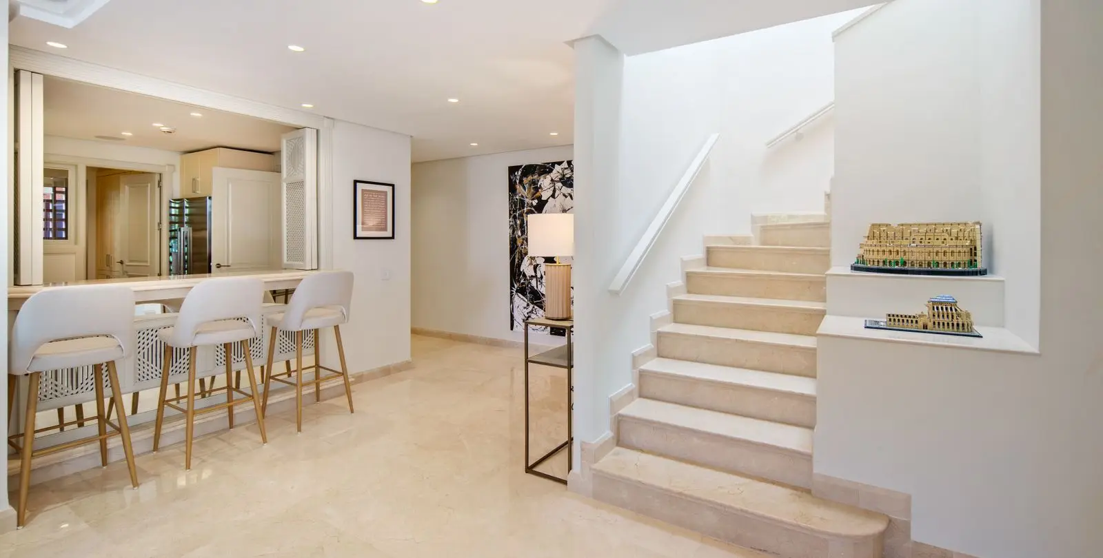 Venta de ático dúplex en Marbella 11