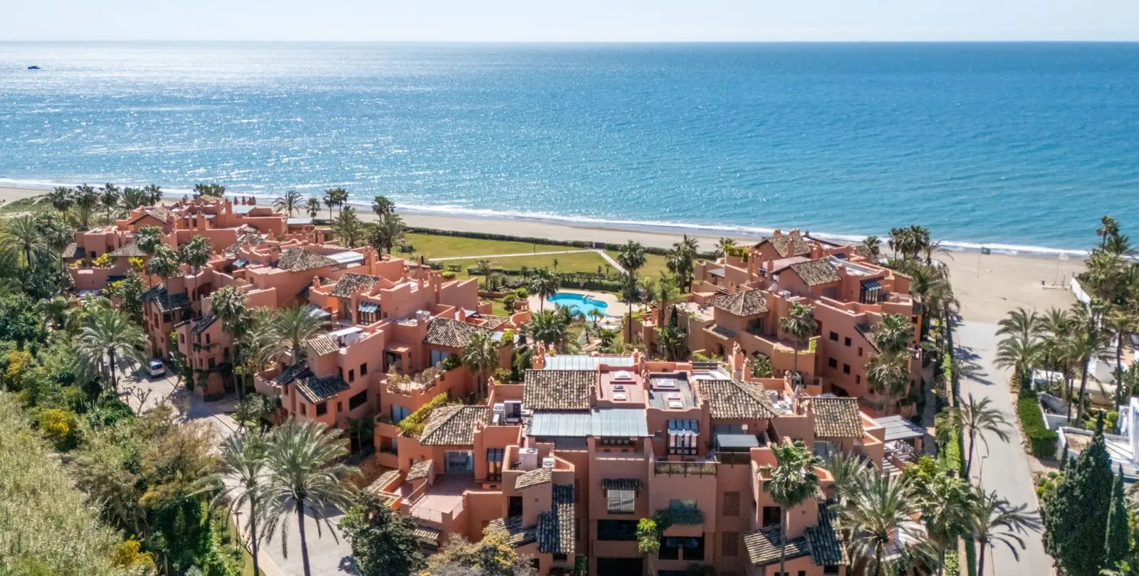 Venta de ático dúplex en Marbella 38